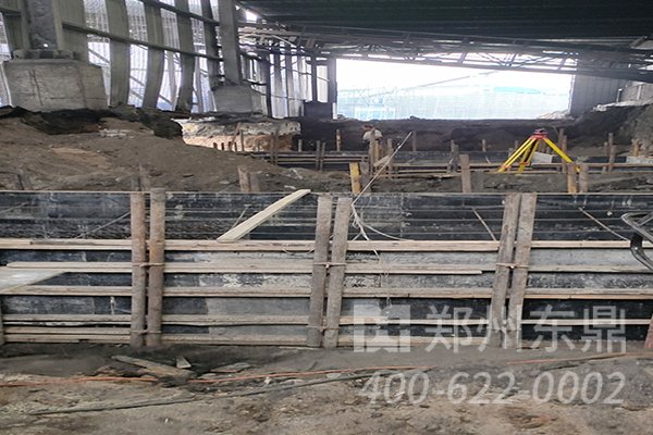 山西大同煤泥烘干機(jī)設(shè)備基礎(chǔ)建設(shè)施工現(xiàn)場